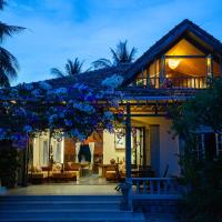 Сьюит (Люкс с собственным бассейном) отеля The Trang Villas, Нячанг