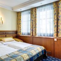 Трехместный (Трехместный номер Делюкс) отеля Hotel Mondschein, Инсбрук