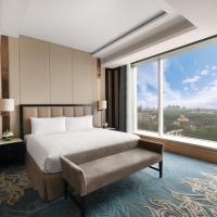Сьюит (Люкс «Премьер») отеля Shangri-La Hotel, Bengaluru, Бангалор