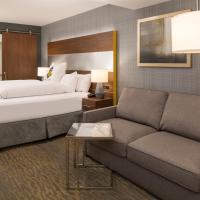 Четырехместный (Z King Suite Mobility Accessible w/Roll-in Shower) отеля Staypineapple, Hotel Z, Gaslamp San Diego, Сан-Диего