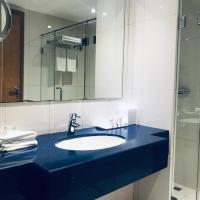 Двухместный (Стандартный номер с видом на город - Верхний этаж) отеля Park Inn by Radisson Muscat, Маскат