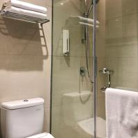 Двухместный (Стандартный двухместный номер с 1 кроватью) отеля Simple Hotel Jakarta Wahid Hasyim, Джакарта