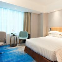 Двухместный (Premier Sky with Double Bed) отеля Wharney Guang Dong Hong Kong, Гонконг (город)