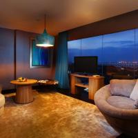 Сьюит (Королевский люкс) отеля Amaroossa Suite, Нуса Дуа