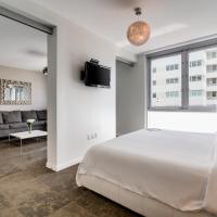 Четырехместный (Люкс с 1 спальней) отеля Boulan South Beach, Майами-Бич