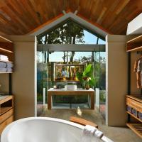 Вилла (Вилла с 2 спальнями — трансфер на лодке по расписанию) курортного отеля Island Escape by Burasari, Пхукет