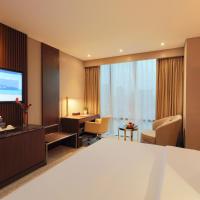 Двухместный (Двухместный номер Делюкс с 1 кроватью или 2 отдельными кроватями, вид на город) отеля Grand Vista Hanoi, Ханой