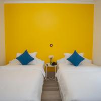 Семейный (2 Bedrooms (same floor) - Free One Way Pickup) отеля Glow Inn Siem Reap, Сием Рип