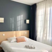 Двухместный (Double Room with Balcony (4th floor)) отеля Hotel Saint Louis, Брест (Бретань)