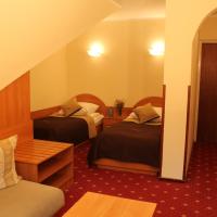 Двухместный (Twin Room with passage to aquapark) гостевого дома Pensjonat Antałówka, Закопане