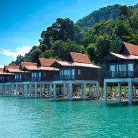 Сьюит (Люкс «Премьер» на воде) курортного отеля Berjaya Langkawi Resort, Лангкави