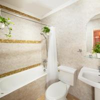 Двухместный (Улучшенный двухместный номер с 1 кроватью) отеля Vilion Central Hotel, Хошимин