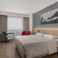 Двухместный (Улучшенный номер) отеля Park Inn by Radisson North Edsa, Манила