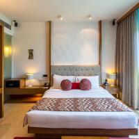 Трехместный (Deluxe Room Garden View Queen Bed) отеля Vivanta By Taj - Whitefield, Бангалор