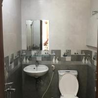 Двухместный (Стандартный номер с кроватью размера «king-size») отеля Tin Tin Hue Hostel, Хюэ