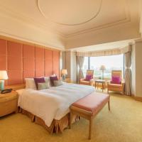 Сьюит (Executive Suite King Non Smoking) отеля Hotel Nikko Hanoi, Ханой