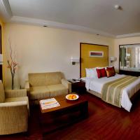 Двухместный (Deluxe Double Room with early check in at 10:30AM and late check out at 3PM) отеля Park Inn Gurgaon, Гургаон