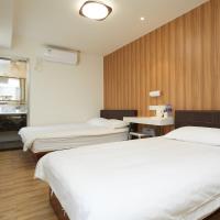 Семейный (Семейный номер с ванной комнатой) хостела Shanghai Meego Qingwen Hotel, Шанхай