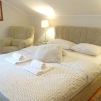 Двухместный (Улучшенный номер с кроватью размера «king-size») гостевого дома Villa Quantum Beograd, Белград