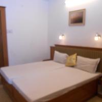 Двухместный (Двухместный номер полу-"Делюкс" с одной двуспальной или двумя односпальными кроватями) отеля Kamal Hotel, Агра