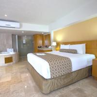 Сьюит (Люкс "Губернатор") отеля Gran Plaza Hotel Acapulco, Акапулько-де-Хуарес