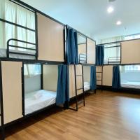 Номер (Bed in 10-Bed Mixed Dormitory Room (Netflix + 100Mbps)) апартаментов Summer Suites KLCC Apartments, Куала-Лумпур