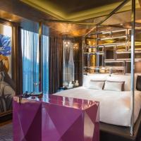 Сьюит (Королевский люкс - Для некурящих) отеля Indigo Bangkok Wireless Road, Бангкок