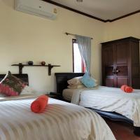 Двухместный (Стандартный двухместный номер с 2 отдельными кроватями) курортного отеля Tuna Resort, Пхукет