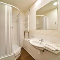 Трехместный (Трехместный номер) отеля Charles Central, Прага