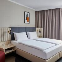 Двухместный (Номер с кроватью размера "king-size" и видом) отеля Crowne Plaza Hotel Hamburg - City Alster, Гамбург