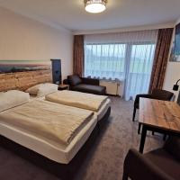 Двухместный (Comfort Double Room with Mountain View and Balcony) гостевого дома Haus Waldesruh, Мюнхен