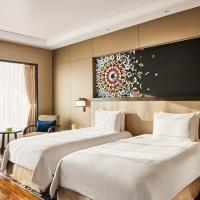 Двухместный (Superior Room Twin Bed (3 Hrs early check in/late check out upon availability and 10% Disc. on Food and Soft beverages, valid for stays till 31st Oct'20)) отеля Radisson Blu Agra Taj East Gate, Агра