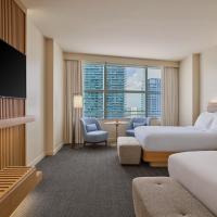 Четырехместный (Двухместный номер с 1 кроватью, вид на город - Подходит для размещения гостей с нарушением слуха) отеля Conrad Miami, Майами