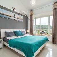 Двухместный (Номер Делюкс с кроватью размера «queen-size») апартаментов Sunshine Holiday Resort Sanya Apartment - Yalong Bay Branch, Санья