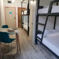 Двухместный (Двухместный номер Делюкс с 1 кроватью) отеля Oki Doki OLD TOWN Hostel, Варшава