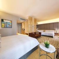 Семейный (Staycation - Family Suite (6 breakfast) Family Fun Package) отеля Sunway Pyramid Hotel, Куала-Лумпур