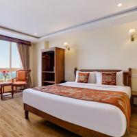 Двухместный (Deluxe Double Room - Book & Unlock Exclusive Deals) отеля Summit Hermon Hotel & Spa, Дарджилинг