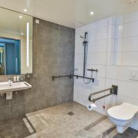 Двухместный (Business Double Room with Accessible Roll In Shower - Non-Smoking) отеля Holiday Inn - Villingen - Schwenningen, an IHG Hotel, Штутгарт