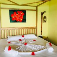 Двухместный (Улучшенный двухместный номер с 1 кроватью) отеля Patatran Village Hotel, Ла-Диг