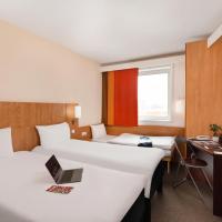 Трехместный (Трехместный номер) отеля Ibis Praha Mala Strana, Прага