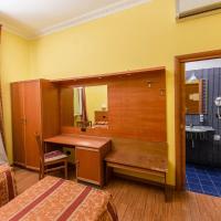 Номер (Кровать в общем 4-местном номере для мужчин и женщин) хостела Hostel Beautiful, Рим