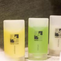 Сьюит (Семейный люкс с видом на сад) отеля Swiss-Belresort Pecatu, Улувату