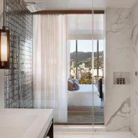 Двухместный (Номер Bronze с кроватью размера «king-size») отеля Dream Hollywood, Лос-Анджелес