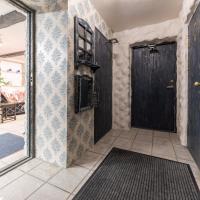 Одноместный (Одноместный номер с собственной ванной комнатой, общей кухней и гостиной) апартаментов Videviku Villa Apartments, Таллин