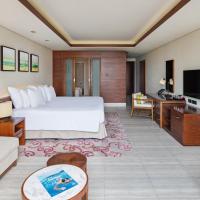 Сьюит (Полулюкс с видом на море) курортного отеля JA Palm Tree Court, Дубай