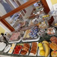 Сьюит (Полулюкс) гостевого дома H+M, Брно