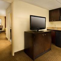 Двухместный (Представительский люкс) отеля Holiday Inn Portland-Airport I-205, an IHG Hotel, Портленд