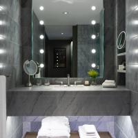 Двухместный (Fairmont Gold King Room with Balcony) отеля Fairmont Century Plaza Los Angeles, Лос-Анджелес