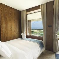 Сьюит (1 King 1 Double Bed JuniorSTE Ocean View) курортного отеля InterContinental Sanya Haitang Bay Resort, Санья