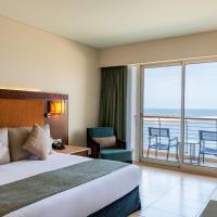 Двухместный (Superior Sea view (1 Adult)) отеля Millennium Resort Mussanah, Маскат